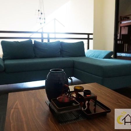 Cozy Penthouse In Tagaytay Apartamento Tagaytay City Exterior foto